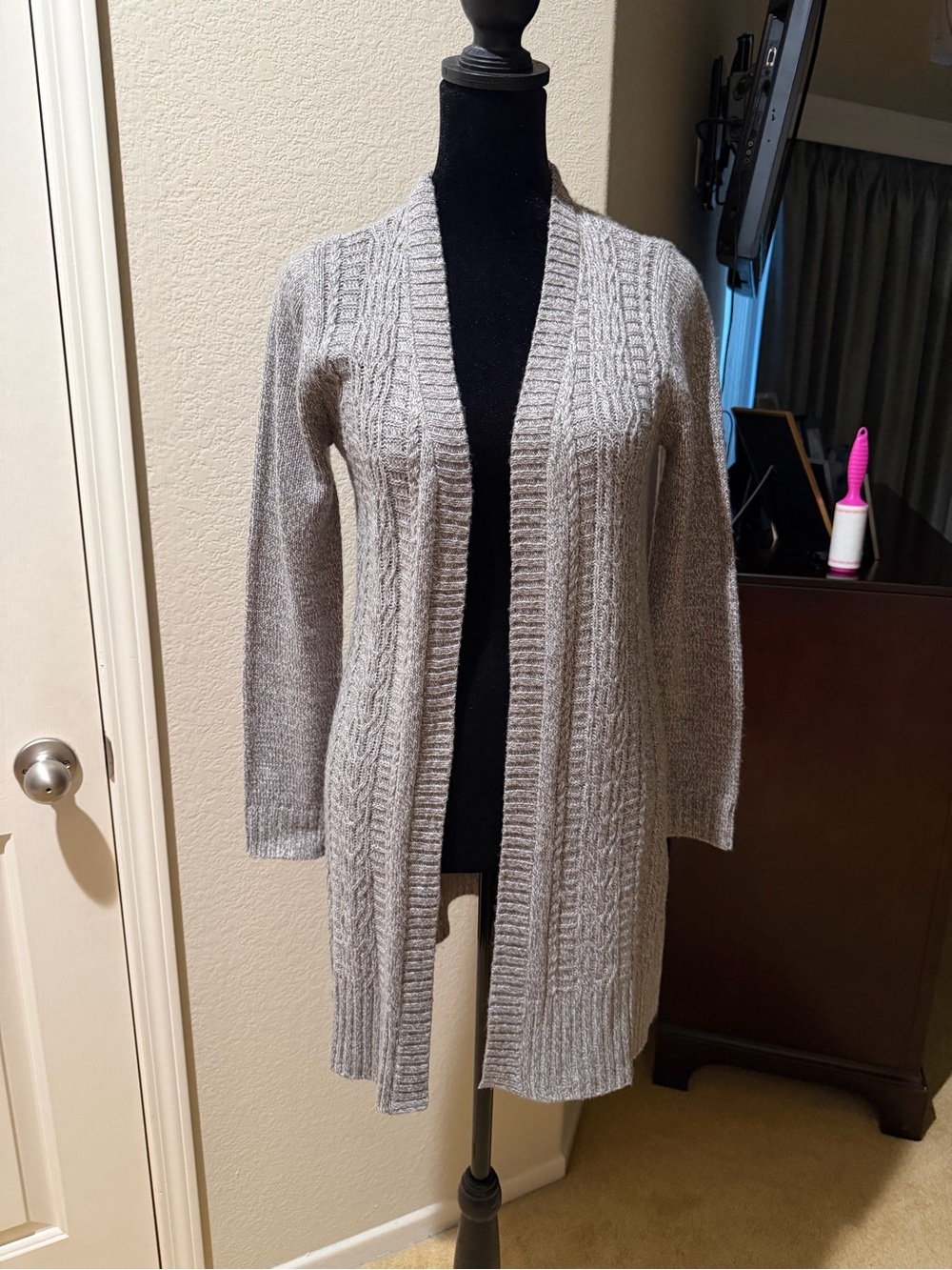 Karen Scott Light Beige Open-Front Cable Knit Cardigan